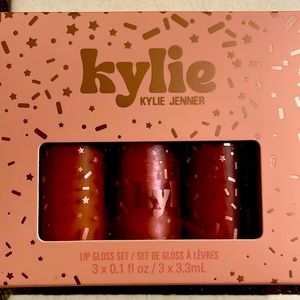 Kylie Jenner birthday lip gloss set